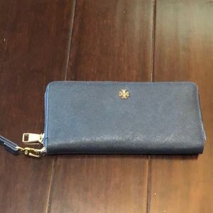 Tory Burch Zip Around Wallet- Navy
